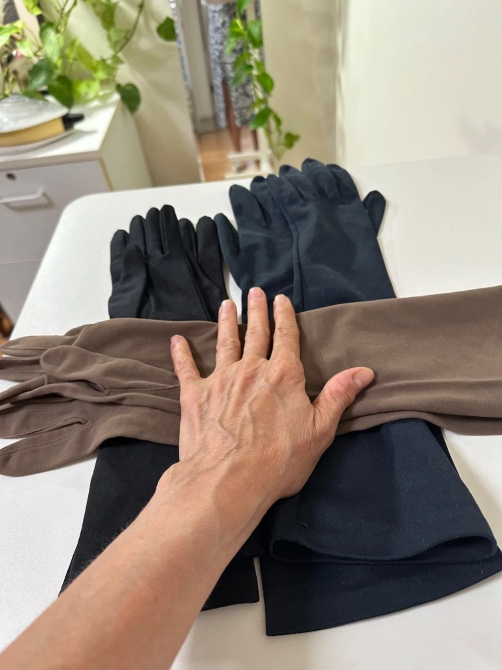 Three Pairs Vintage 1950s Gloves Long Length Size 7 Black Blue Taupe
